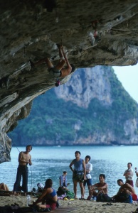 climb2.jpg (30042 bytes)