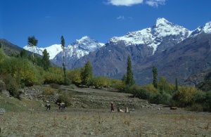 ind_himal.jpg (28785 bytes)